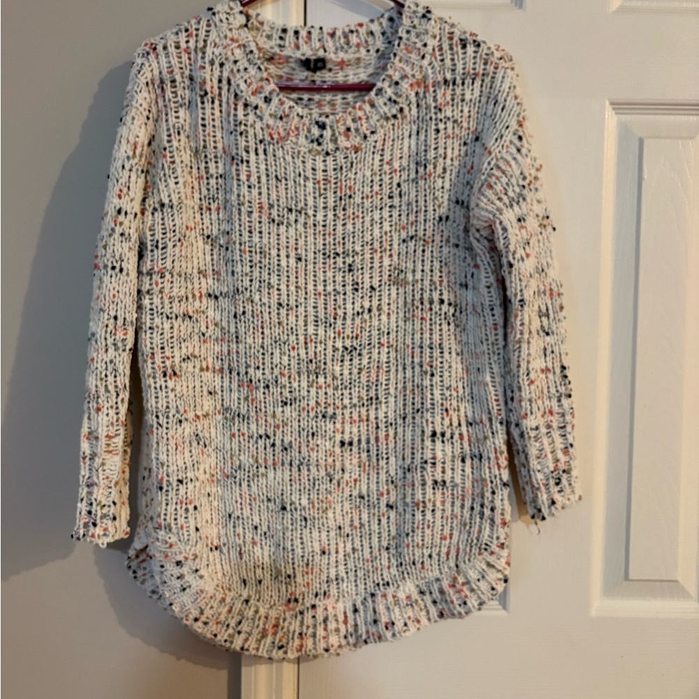 Moon & Madison Speckled Knit Sweater